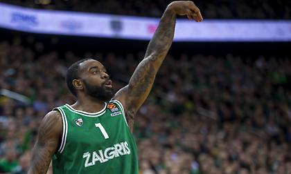 Υπογράφει στη Ζενίτ ο Ρίβερς