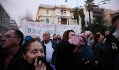 Τι αλλάζει στο νομοσχέδιο για τις δημόσιες συναθροίσεις
