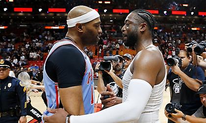 Ο Γουέιντ υποκλίθηκε στον Air Canada! (vid)