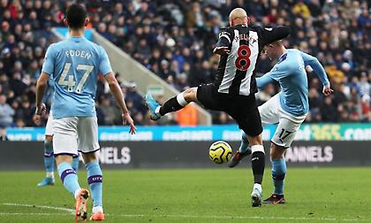 Live: Μάντσεστερ Σίτι-Νιούκαστλ