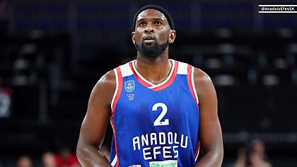 Επίσημο: Ως το 2023 στην Εφές ο Σίνγκλετον