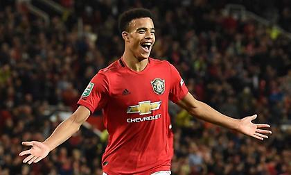 Μάντσεστερ Γιουνάιτεντ: Βάζει «φρένο» σε Ντεμπελέ ο Γκρίνγουντ