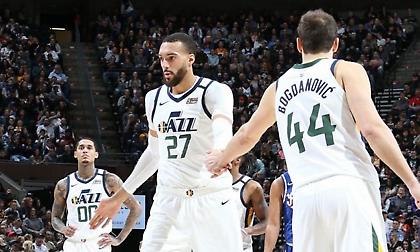 NBA: Τα κοινωνικά μηνύματα που επέλεξαν για τις φανέλες τους Γκομπέρ & ΜακΚόλουμ (photo)