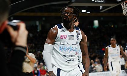 Προς Ούνιξ μεριά ο Μπράουν (photo)