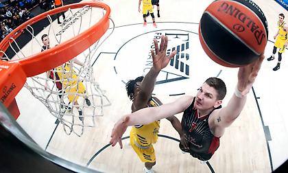 Ελεύθερος και επίσημα από την Αρμάνι ο Γκουντάιτις