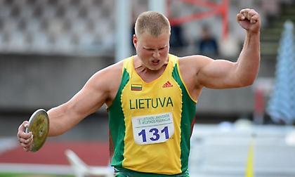 Κορυφαίες επιδόσεις από Γκούντζιους, Ντελ Πόντε