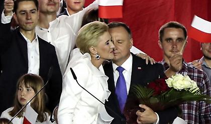 Πολωνία: «Θρίλερ» για τον νικητή της εκλογικής αναμέτρησης