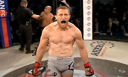 Η ζύγιση του Ανδρέα Μιχαηλίδη πριν τον αγώνα του στο UFC