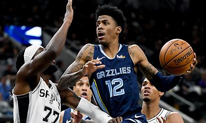 Οι νέοι είναι ωραίοι και ξέρουν να πασάρουν! (vid)