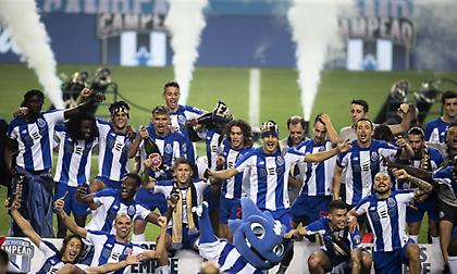 Η κατάρρευση-δώρο και το ντεμαράζ που έφερε την κούπα