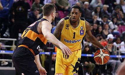 Τσάλμερς: «Θέλω να επιστρέψω στην ΑΕΚ. Πέρασα πολύ ωραία»