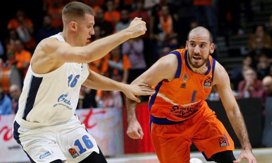 Θέλει να συνεχίσει στη Βαλένθια ο Κολόμ