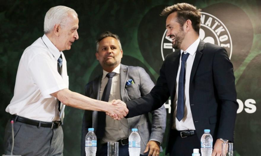 Δεσύλλας: «Γεμάτος αυτοπεποίθηση ο Πογιάτος»