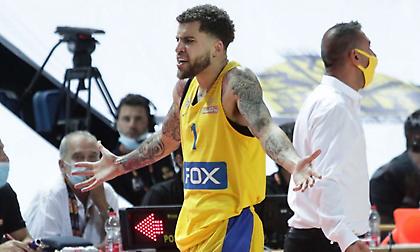 Διαιτητής για Γουίλμπεκιν: «Με πλησίασε απειλητικά και με έβριζε»