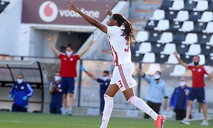 «Δίνει επτά εκατομμύρια ευρώ στον Ολυμπιακό για Σεμέδο η Πόρτο»