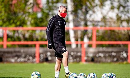 Διακοπή των πλέι άουτ στην Τσεχία!