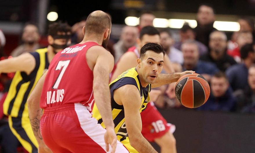 Ανακοινώνεται ο Σλούκας-Η επιμονή του Ολυμπιακού και τα «όχι» του παίκτη στους μνηστήρες