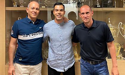 Η αντίστροφη μέτρηση του Ολυμπιακού μέχρι να ανακοινώσει τον Σλούκα