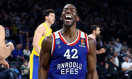 Υπέγραψε νέο τριετές συμβόλαιο με την Εφές ο Ντάνστον!