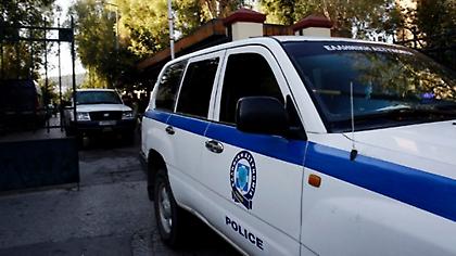 Aπομακρύνθηκε η χειροβομβίδα που εντοπίστηκε το πρωί σε πλυντήριο οχημάτων στο Κερατσίνι