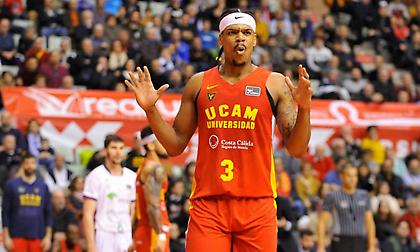 «Κοντά στη Φενέρμπαχτσε ο Έντι»