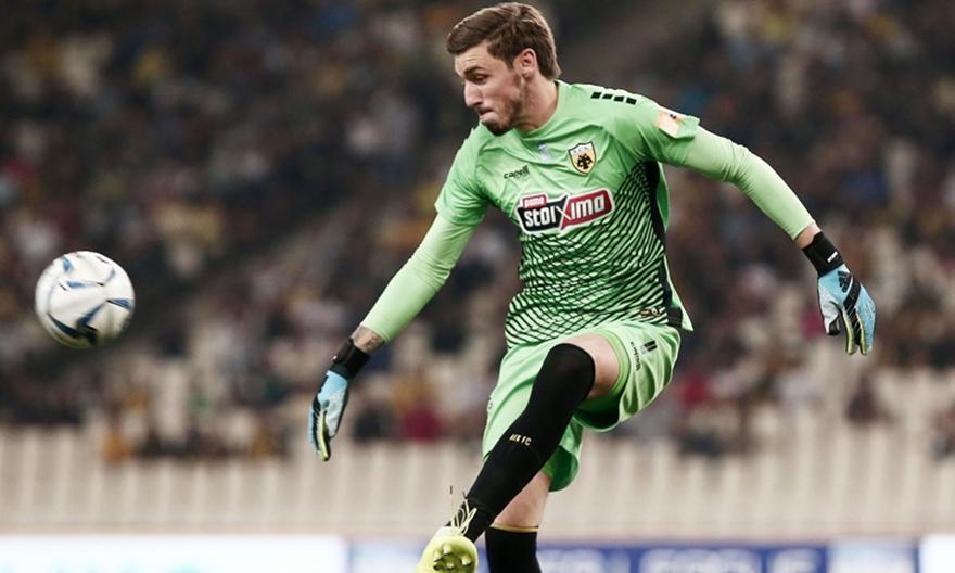 Πετά για Γλασκώβη ο Μπάρκας, αύριο ιατρικά και υπογραφές