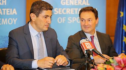 Υπογράφηκε το μνημόνιο για τις αθλητικές εγκαταστάσεις του Αγίου Κοσμά