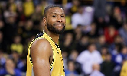 Σλότερ: «Έχουμε αφήσει κάτι στη μέση με την ΑΕΚ…»