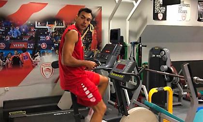 «Καλημέρα» με… Σλούκα από τον Ολυμπιακό (pic)