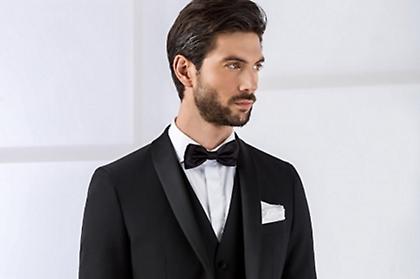 Σμόκιν VS Κοστούμι; Επίλεξε αναλόγως περίστασης