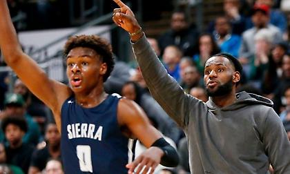 ΛεΜπρον τζ. σε Νοά: «Είσαι σαν άστεγος, πήγαινε κουρέψου!»