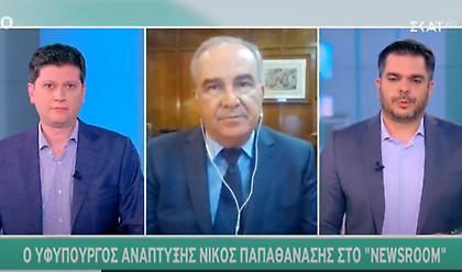 Παπαθανάσης στον ΣΚΑΪ: Ενδεχόμενο νέων περιορισμών σε μπαρ και εστιατόρια