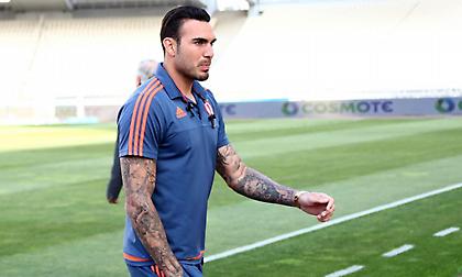 Νικολακόπουλος: «Στην Αθήνα βρίσκεται ο Ρομπέρτο»