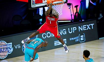 Λόντζο πασάρει, Ζάιον καρφώνει! (video)