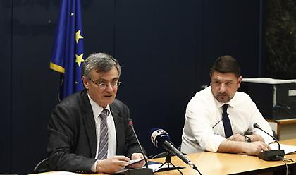 Κορωνοϊός: Επιστρέφει ο Τσιόδρας - Στις 18.00 ενημέρωση μαζί με τον Χαρδαλιά