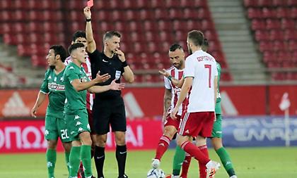 Στο Μάντσεστερ Γιουνάιτεντ-ΛΑΣΚ ο Σιδηρόπουλος