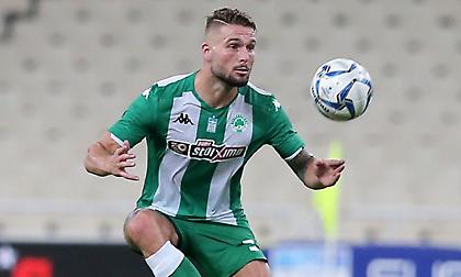 Ενδιαφέρον Τβέντε για Σένκεφελντ