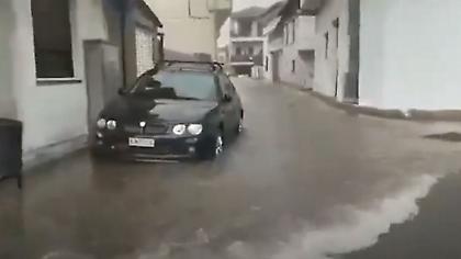 Βροχές, καταιγίδες και χαλάζι σαρώνουν βόρεια και δυτική Ελλάδα (vid,pics)