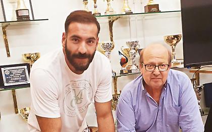 Συνεχίζει στον Απόλλωνα Πάτρας ο Μολφέτας