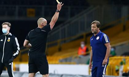 Έξαλλος ο Πέδρο Μαρτίνς με τον Πολωνό διαιτητή (video)