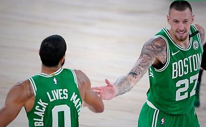 Άνετα οι Σέλτικς τους Ράπτορς – Προηγήθηκαν μέχρι και 40 πόντους!