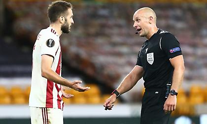 «Ντου» στη σελίδα του Πολωνού διαιτητή από οπαδούς του Ολυμπιακού