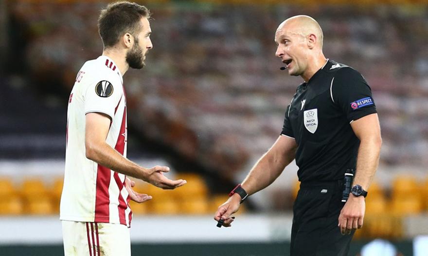 «Ντου» στη σελίδα του Πολωνού διαιτητή από οπαδούς του Ολυμπιακού