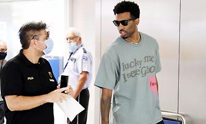 Έφτασε Αθήνα για την ΑΕΚ ο Λάνγκφορντ