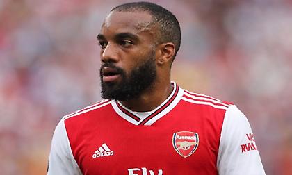 Γιουβέντους και Ατλέτικο «μάχονται» για Λακαζέτ