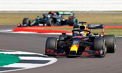 Τα έφερε όλα... τούμπα ο Φερστάπεν!