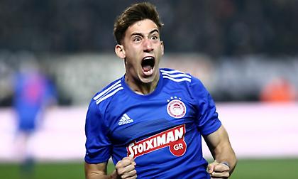 Σωτηρακόπουλος: «Ιδανική επιλογή για Τσιμίκα, Ολυμπιακό αλλά και Λίβερπουλ»