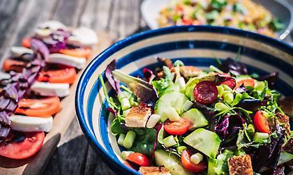 Πώς θα βρείτε τη χρυσή τομή στην διατροφή σας το καλοκαίρι