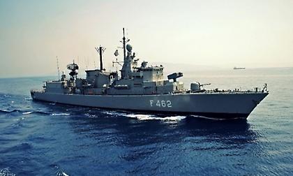Παράταξη ελληνικών πολεμικών πλοίων κοντά στο Ορούτς Ρέις (χάρτης)