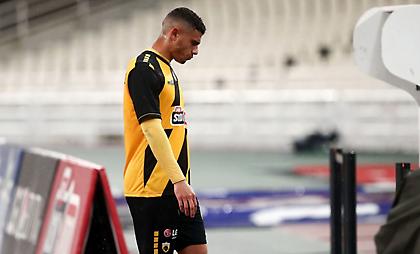 Τελειώνει του Γιακουμάκη στη Φένλο